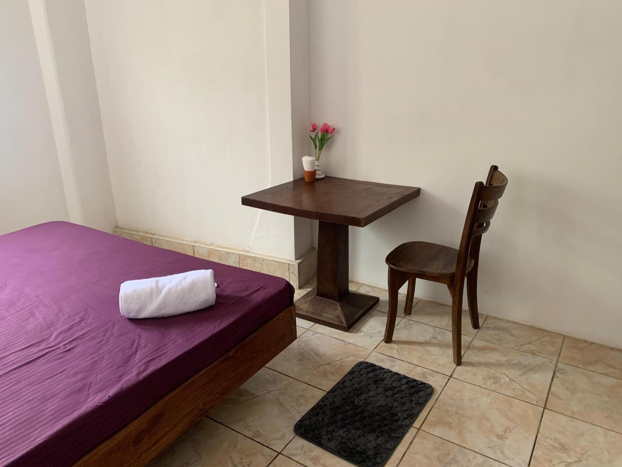 La Fiesta Bed and Breakfast Weligama Eksteriør billede